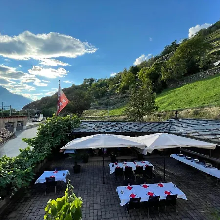 ホステル Berg - Huette Beim H O T E L Bahnhof