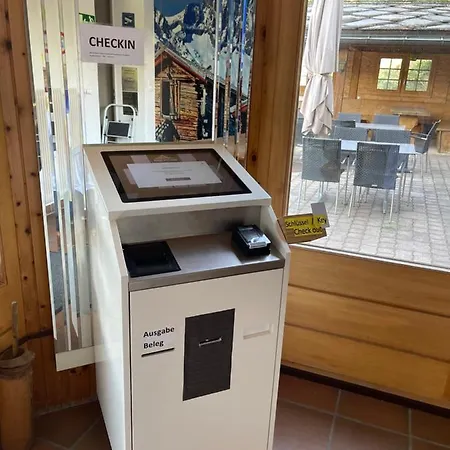 Hostel Berg - Huette Beim H O T E L Bahnhof Ausserberg