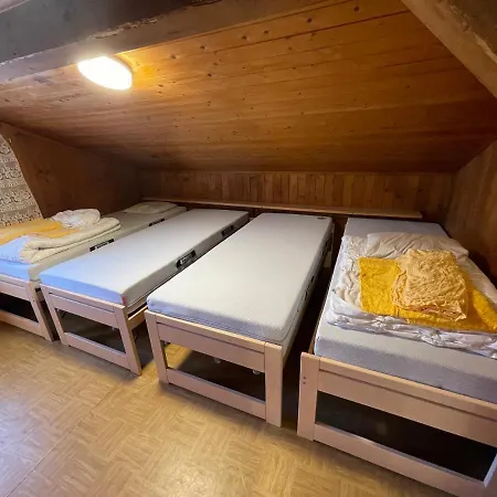 Berg - Huette Beim H O T E L Bahnhof Ausserberg