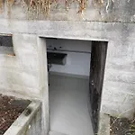 Berg - Huette Beim H O T E L Bahnhof * Ausserberg